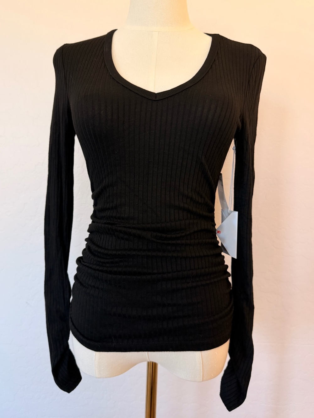Good American Black Ruched Gathered Ribbed Long Sleeve Deep V Top sz 1